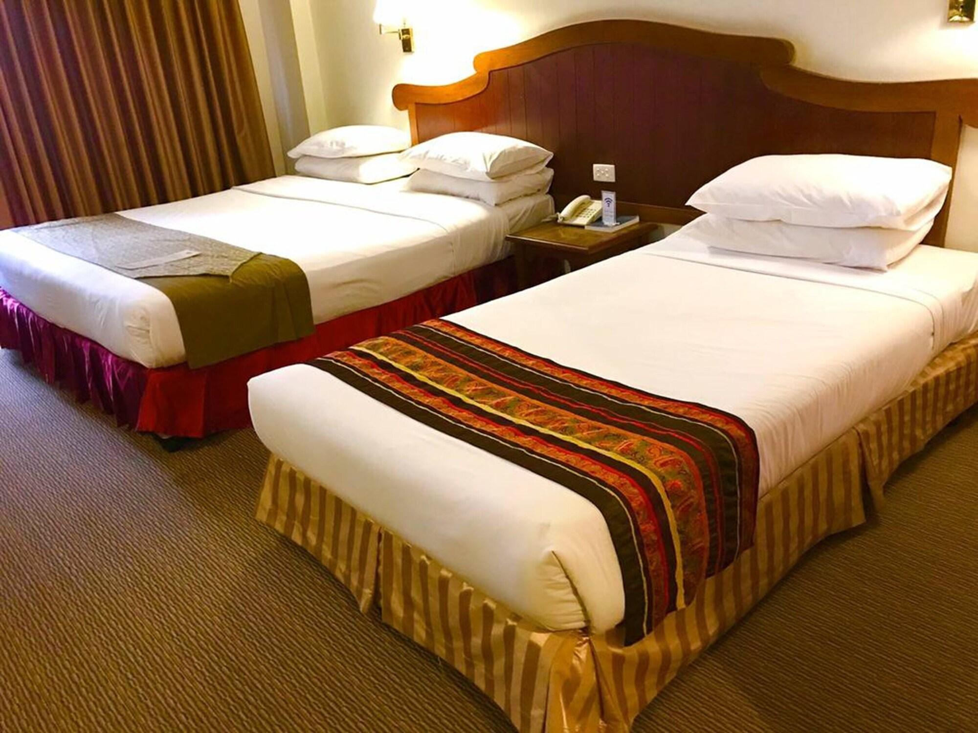Chiangmai Gate Hotel Чиангмай Экстерьер фото
