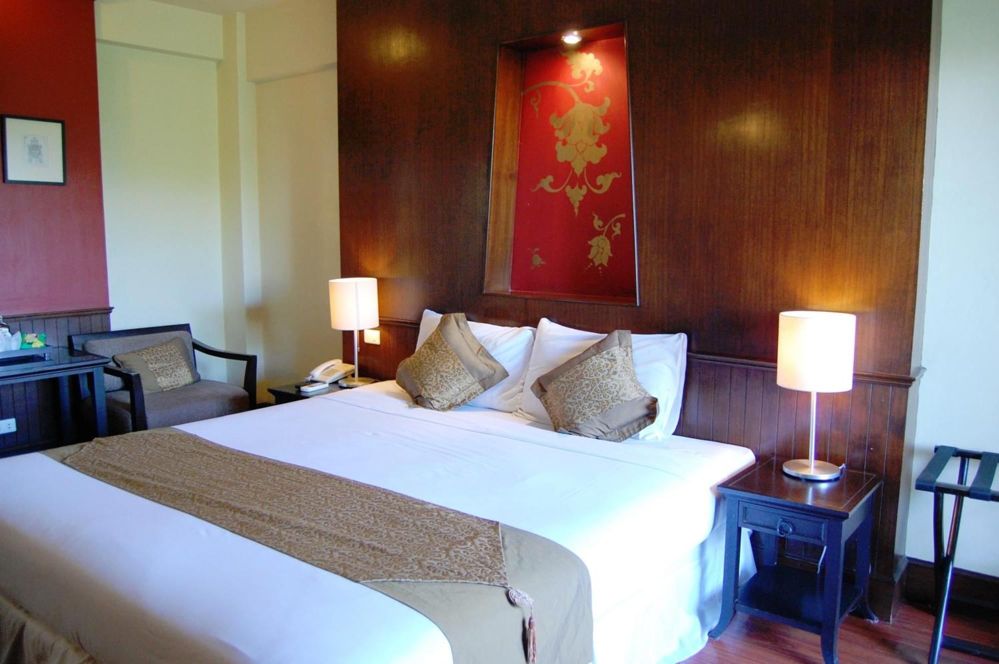 Chiangmai Gate Hotel Чиангмай Экстерьер фото