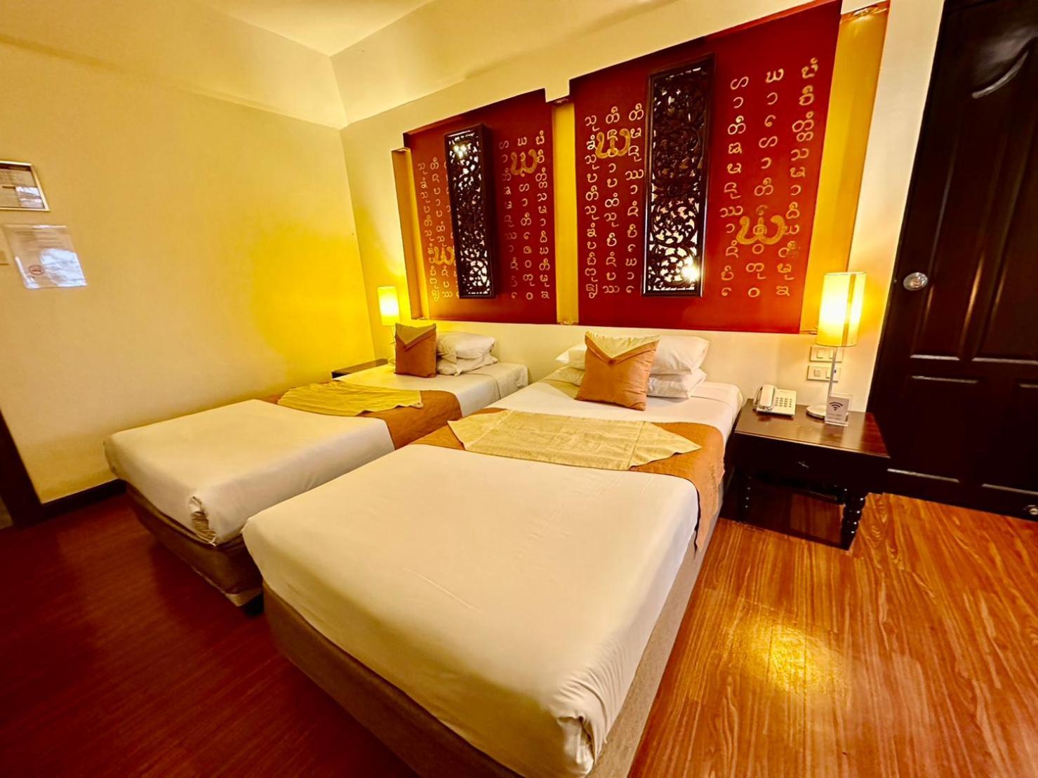 Chiangmai Gate Hotel Чиангмай Экстерьер фото