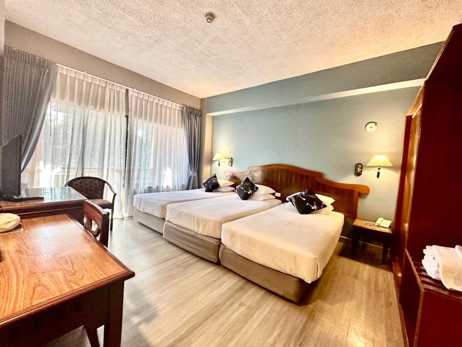 Chiangmai Gate Hotel Чиангмай Экстерьер фото
