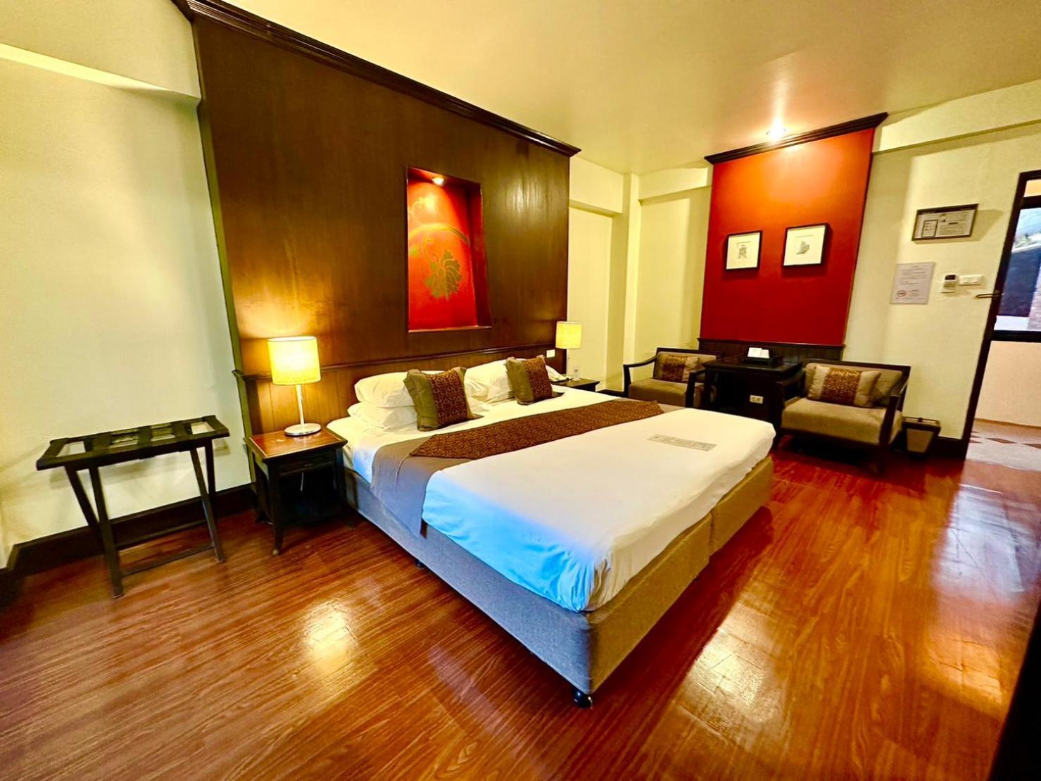 Chiangmai Gate Hotel Чиангмай Экстерьер фото